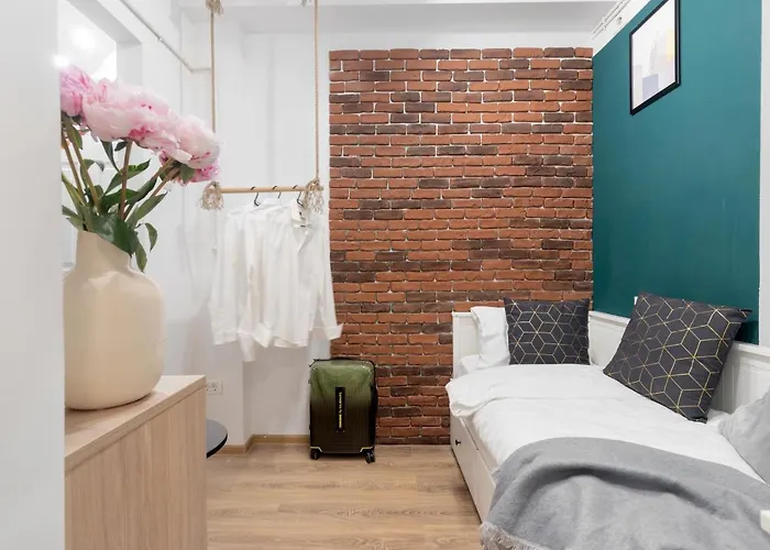 Ultra Central, 15 Sqm By Urbanesq Boekarest